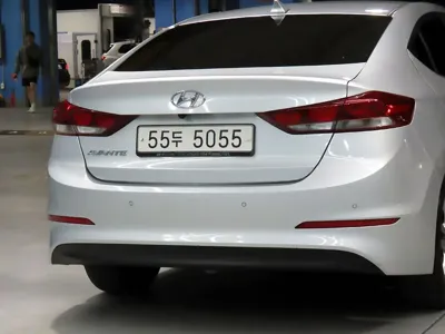Hyundai Avante 2018, 197345 км, за 8500000 KRW - фото 17