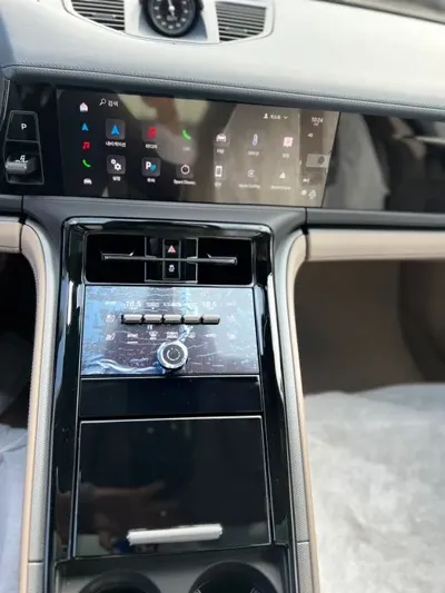 Porsche Panamera 2025, 520 км, за 190800000 KRW - фото 7