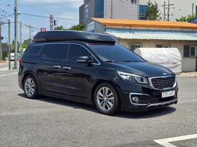 Kia Canival · 2018 год