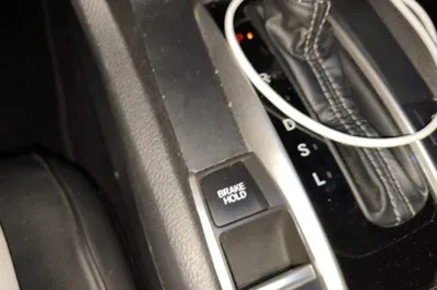Honda Civic 2019, 35500 км, за 78755.13 CNY - фото 20
