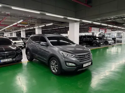 Hyundai Santafe 2013, 139617 км, за 8690000 KRW