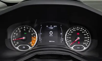 Jeep Renegade 2017, 89614 км, за 8900000 KRW - фото 8
