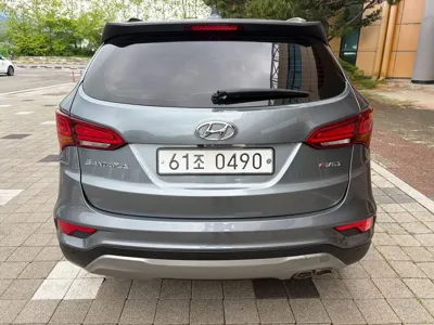 Hyundai Santafe 2016, 198349 км, за 8600000 KRW