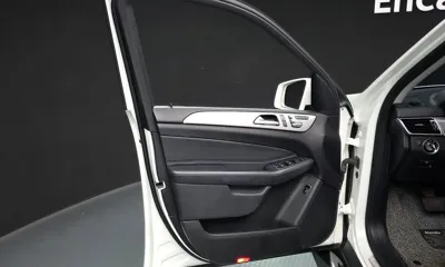 Mercedes-Benz GLE-Class 2018, 98125 км, за 28500000 KRW - фото 24