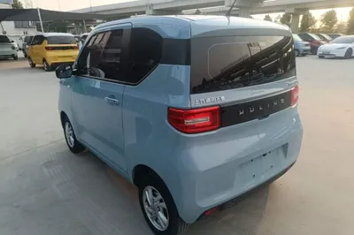 Wuling Hongguang MINIEV 2020, 27200 км, за 28925.36 CNY