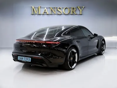 Porsche Taycan 2020, 50500 км, за 89900000 KRW