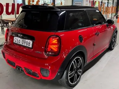 MINI Cooper 2016, 124896 км, за 12490000 KRW