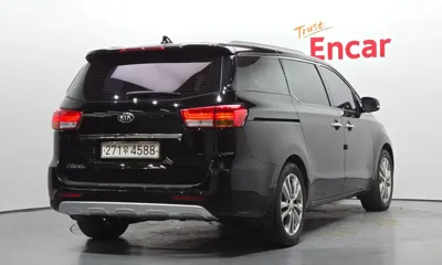 Kia Canival 2018, 160519 км, за 9900000 KRW - фото 2