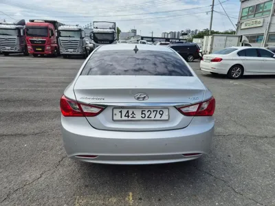 Hyundai Sonata 2012, 146000 км, за 3400000 KRW