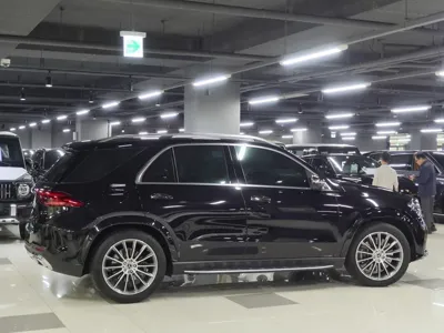 Mercedes-Benz GLE-Class 2024, 13300 км, за 99000000 KRW