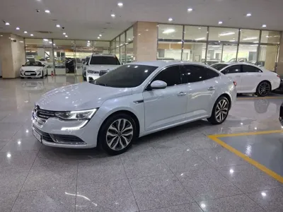 Renault-KoreaSamsung SM6 · 2016 год