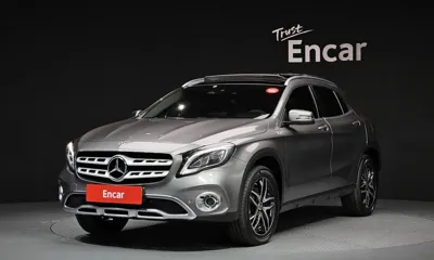 Mercedes-Benz GLA-Class · 2019 год
