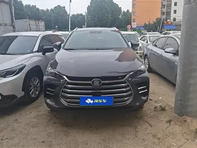 BYD Tang New Energy 2020, 83400 км, за 54100 CNY