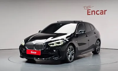 BMW 1-Series · 2022 год