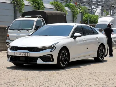 Kia K5 2025, 35173 км, за 35990000 KRW