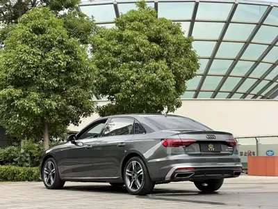 Audi A4L 2020, 93000 км, за 115800 CNY - фото 4