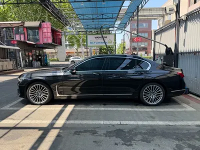 BMW 7-Series 2022, 133486 км, за 52000000 KRW