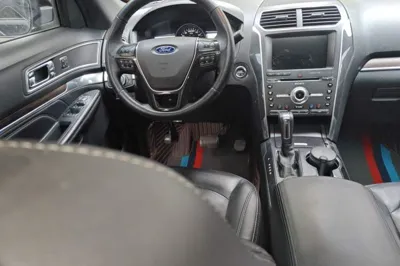 Ford Explorer 2016, 111400 км, за 69067.37 CNY - фото 10