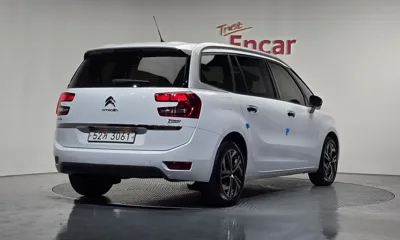 Citroen-DS C4 Picasso 2018, 121149 км, за 9800000 KRW
