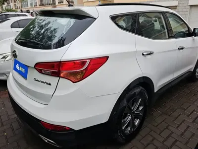 Hyundai Santa Fe 2014, 135800 км, за 24500 CNY - фото 3