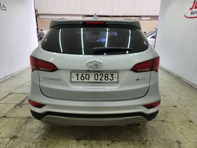 Hyundai Santafe 2017, 139720 км, за 11300000 KRW - фото 3