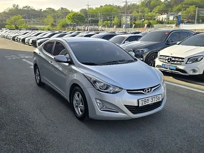 Hyundai Avante 2016, 202406 км, за 3300000 KRW