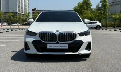 BMW 5-Series 2025, 15545 км, за 63900000 KRW - фото 3