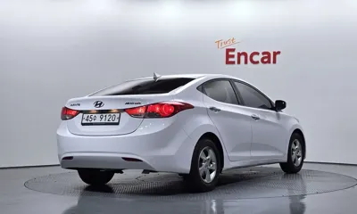 Hyundai Avante 2012, 124270 км, за 4990000 KRW
