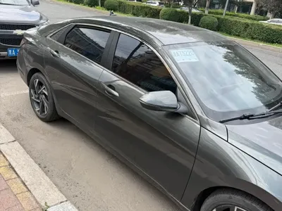 Hyundai Elantra 2024, 16000 км, за 85800 CNY
