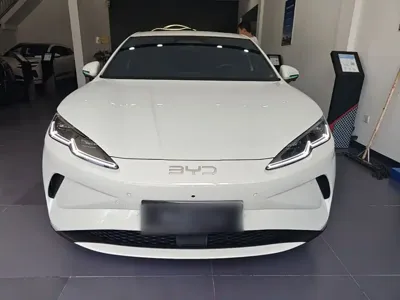 BYD 海豹06 2026, 6500 км, за 103800 CNY