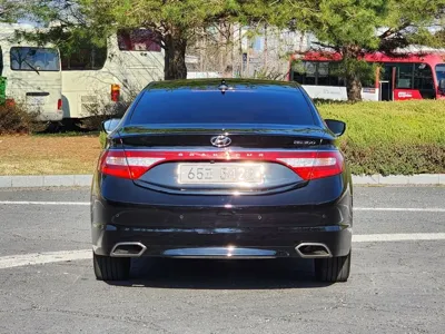 Hyundai Grandeur 2015, 165500 км, за 7700000 KRW - фото 3