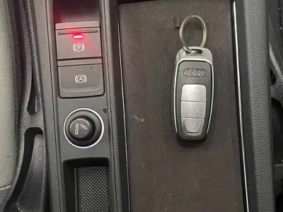 Audi Q3 2022, 36000 км, за 183800 CNY - фото 9