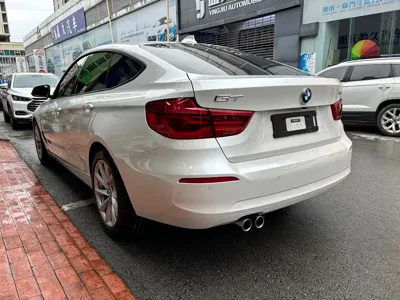 BMW 3 Series GT 2018, 107000 км, за 79800 CNY - фото 17