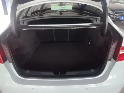 Jaguar XEL 2018, 64000 км, за 73000 CNY