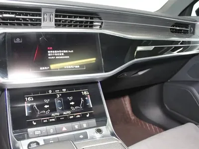 Audi A6L 2022, 43300 км, за 207800 CNY - фото 13
