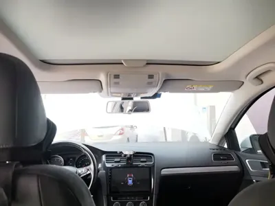 Volkswagen Golf 2019, 73400 км, за 55800 CNY - фото 9