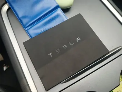 Tesla Model Y 2022, 87600 км, за 171400 CNY - фото 12