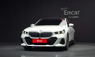 BMW 5-Series 2025, 13245 км, за 87900000 KRW
