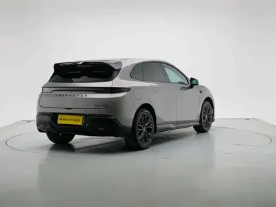 Leapmotor 零跑Lafa5 2026, 1200 км, за 106900 CNY