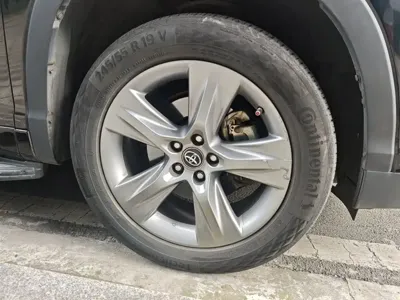Toyota Highlander 2017, 144800 км, за 72400 CNY - фото 26