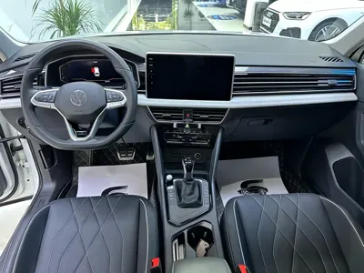 Volkswagen Tiguan L 2025, 60000 км, за 122800 CNY - фото 5