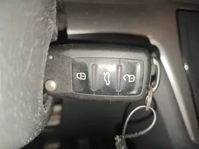 Volkswagen Lavida 2016, 162600 км, за 16400 CNY - фото 9