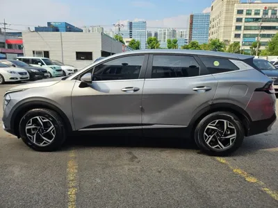 Kia Sportage 2023, 45650 км, за 19990000 KRW