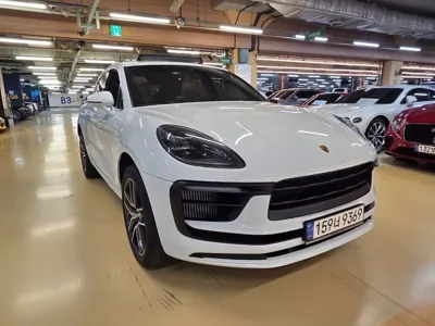 Porsche Macan 2022, 27000 км, за 79500000 KRW