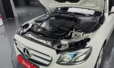 Mercedes-Benz E-Class 2017, 139120 км, за 17900000 KRW - фото 6
