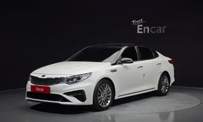 Kia K5 · 2019 год