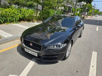 Jaguar XE · 2018 год