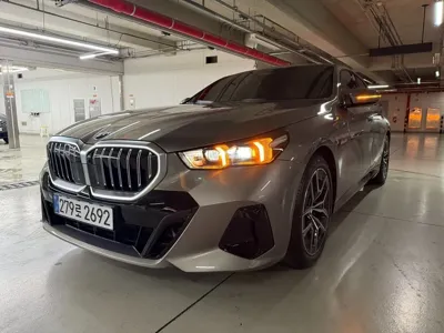 BMW 5-Series 2025, 2250 км, за 33000000 KRW