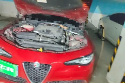 Alfa Romeo Giulia 2017, 189500 км, за 83982.11 CNY - фото 22