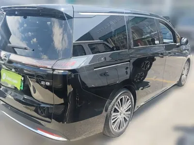 GAC Motor 传祺E8 PHEV 2024, 36700 км, за 145400 CNY - фото 12